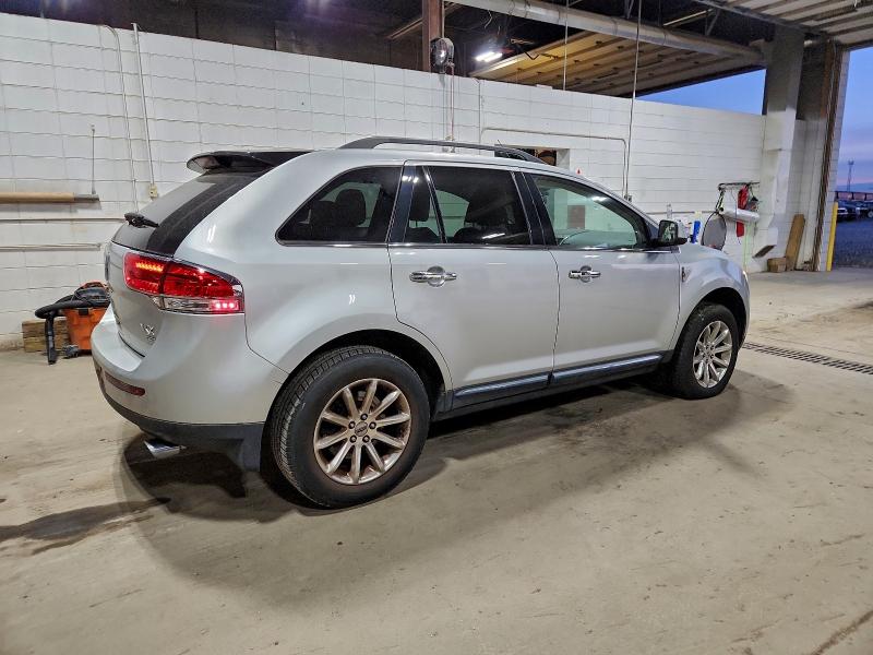 Photo 3 from auction – 2011 LINCOLN MKX with VIN 2LMDJ8JK3BBJ12046