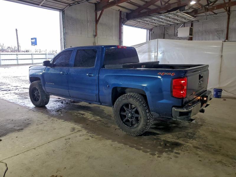 Photo 2 from auction – 2015 CHEVROLET SILVERADO with VIN 3GCUKREC8FG363055