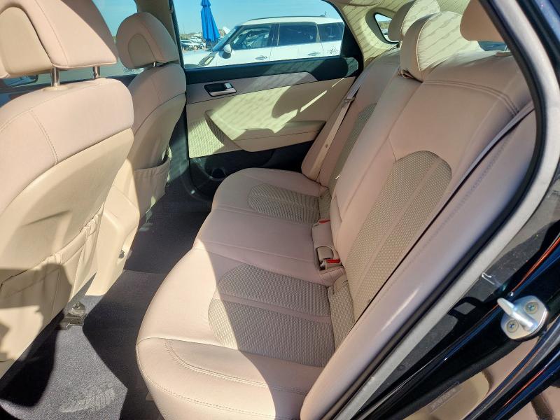 Photo 10 from auction – 2016 HYUNDAI SONATA SE with VIN 5NPE24AF7GH261746