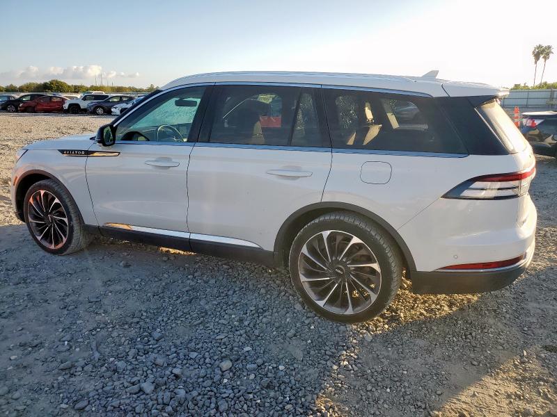 Photo 2 from auction – 2020 LINCOLN AVIATOR RE with VIN 5LM5J7XC4LGL01337