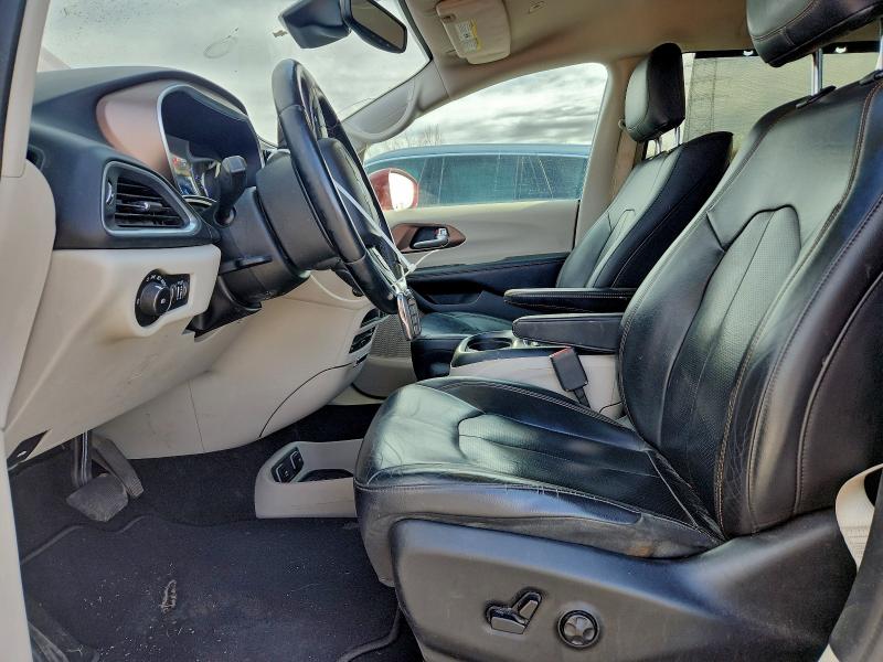 Photo 7 from auction – 2018 CHRYSLER PACIFICA T with VIN 2C4RC1EG6JR121942
