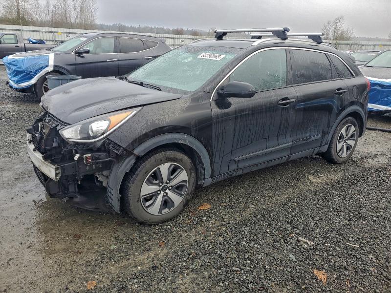 KIA NIRO FE 2017 with VIN KNDCB3LC4H5059498 - Photo from auction
