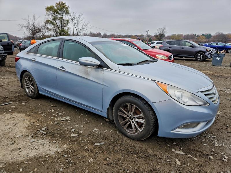 Photo 4 from auction – 2013 HYUNDAI SONATA GLS with VIN 5NPEB4AC3DH801045