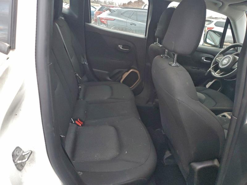 Photo 11 from auction – 2017 JEEP RENEGADE with VIN ZACCJBAB1HPF21028