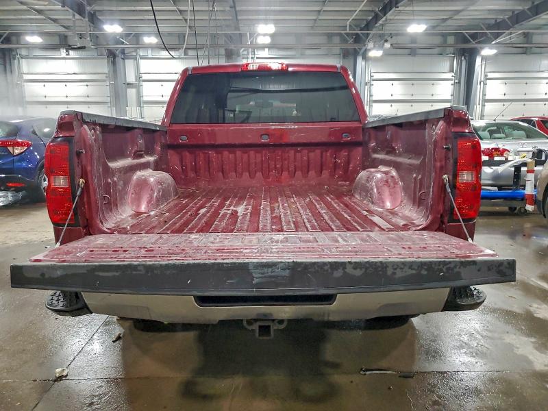 Photo 6 from auction – 2015 CHEVROLET SILVERADO with VIN 3GCUKREC5FG328263