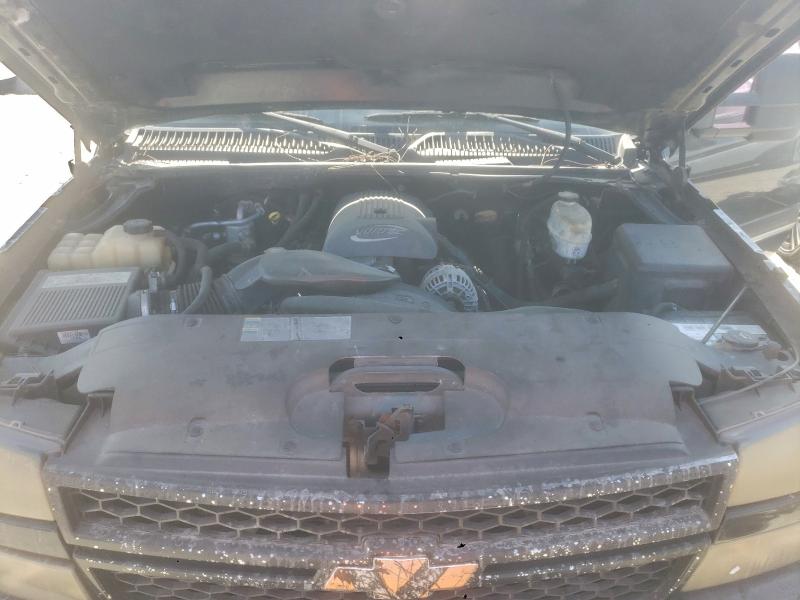 Photo 11 from auction – 2006 CHEVROLET SILVERADO with VIN 1GCGK13U26F200042