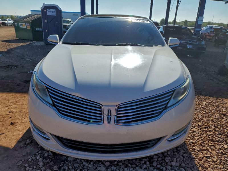 Photo 5 from auction – 2013 LINCOLN MKZ with VIN 3LN6L2G95DR806242