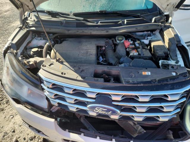 Photo 11 from auction – 2016 FORD EXPLORER L with VIN 1FM5K7F8XGGD15228
