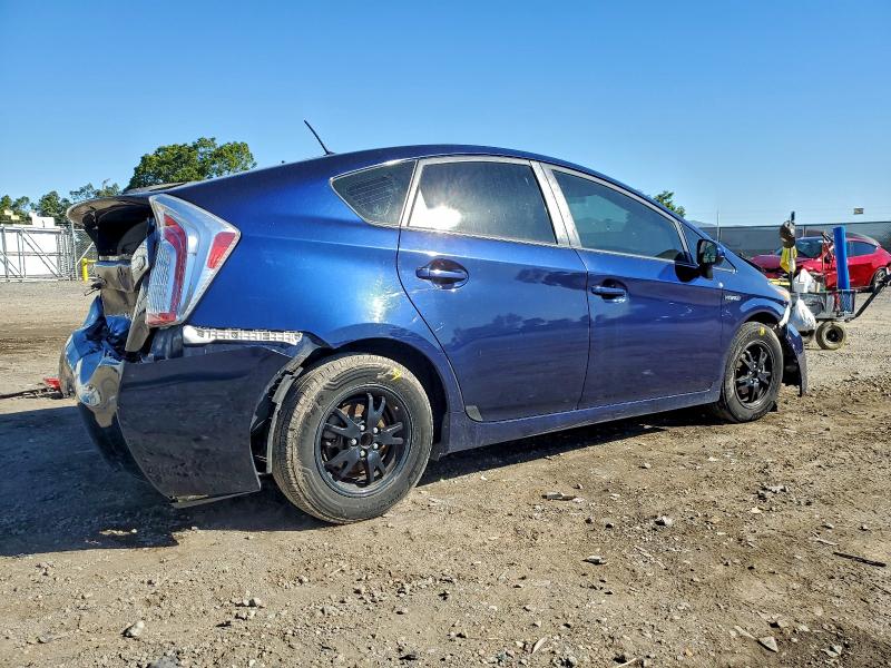 Photo 3 from auction – 2014 TOYOTA PRIUS with VIN JTDKN3DUXE0388032