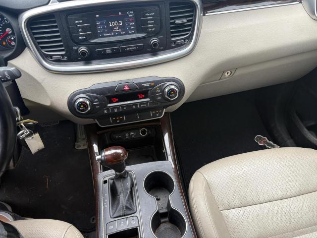 Photo 9 from auction – 2016 KIA SORENTO EX with VIN 5XYPHDA10GG006830