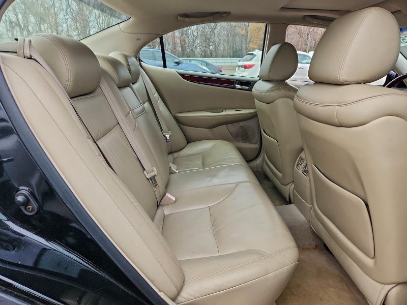 Photo 10 from auction – 2004 LEXUS ES 330 with VIN JTHBA30G445025236