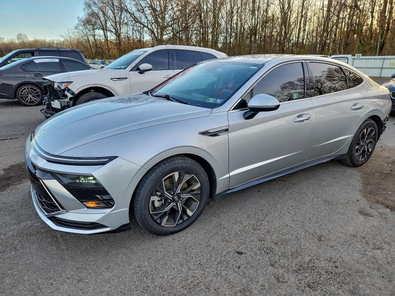 HYUNDAI SONATA 2024 with VIN KMHL64JA2RA381296 - Photo from auction