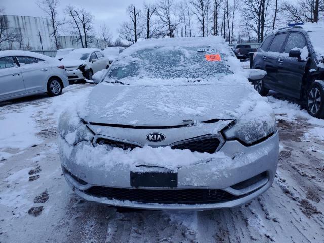 Photo 5 from auction – 2015 KIA FORTE LX with VIN KNAFX4A61F5411979