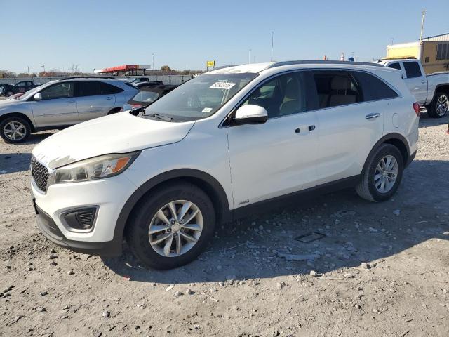 KIA SORENTO LX 2016 with VIN 5XYPGDA34GG056831 - Photo from auction