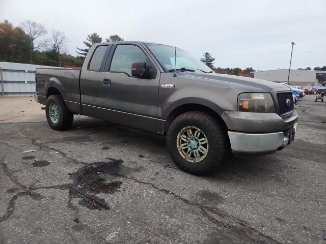 Photo 4 from auction – 2005 FORD F150 with VIN 1FTRX12W15FB65599