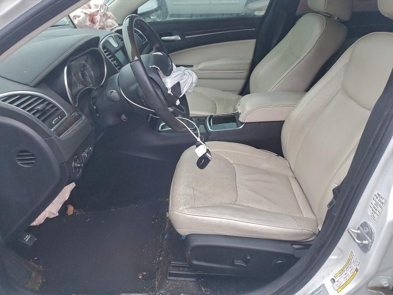 Photo 7 from auction – 2016 CHRYSLER 300C with VIN 2C3CCAEG2GH207449