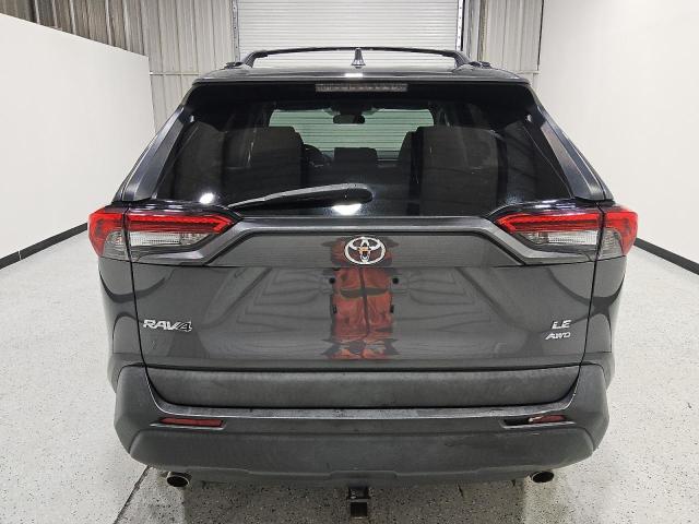 Photo 6 from auction – 2019 TOYOTA RAV4 LE with VIN 2T3F1RFV9KW081044