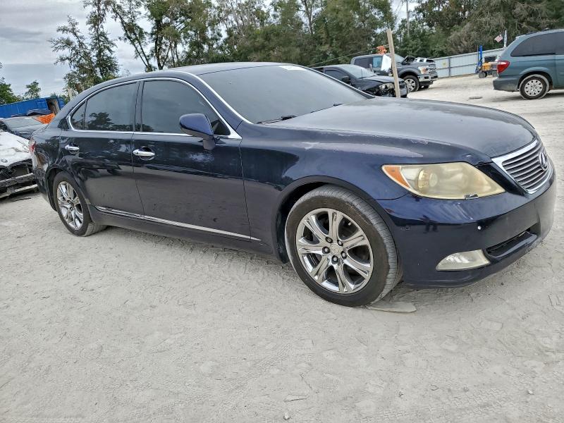 Photo 4 from auction – 2007 LEXUS LS 460 with VIN JTHGL46F275015037