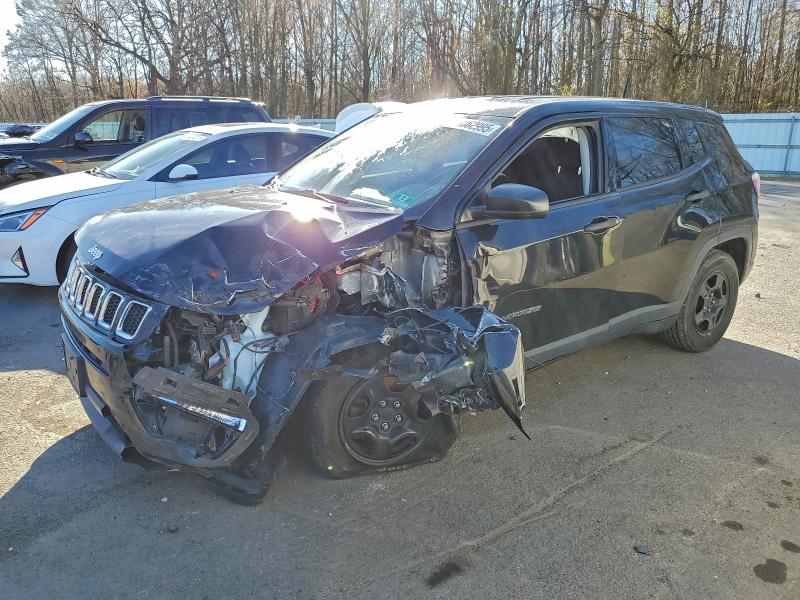 JEEP COMPASS SP 2018 with VIN 3C4NJCAB7JT374694 - Photo from auction
