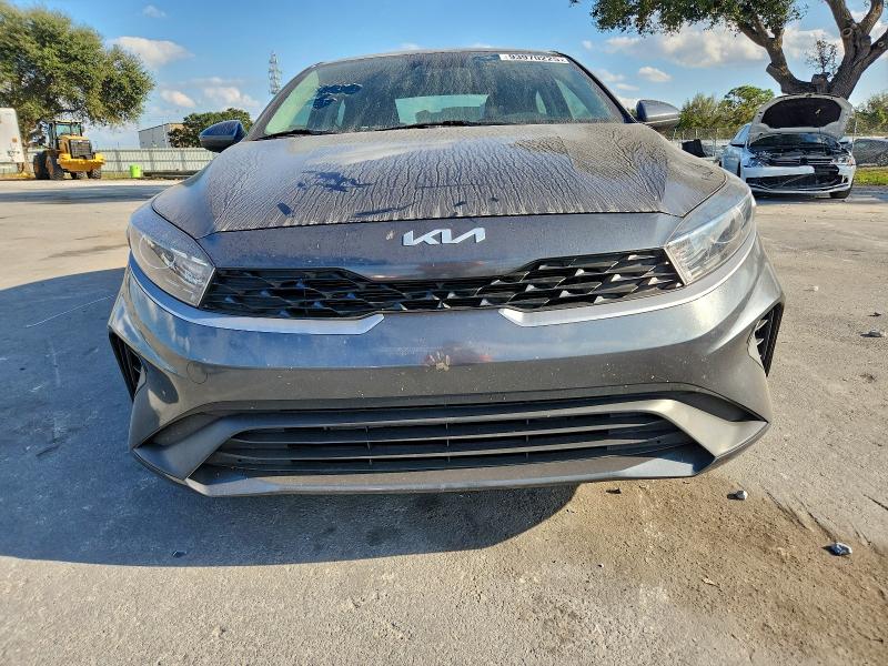Photo 5 from auction – 2023 KIA FORTE LX with VIN 3KPF24AD0PE541449