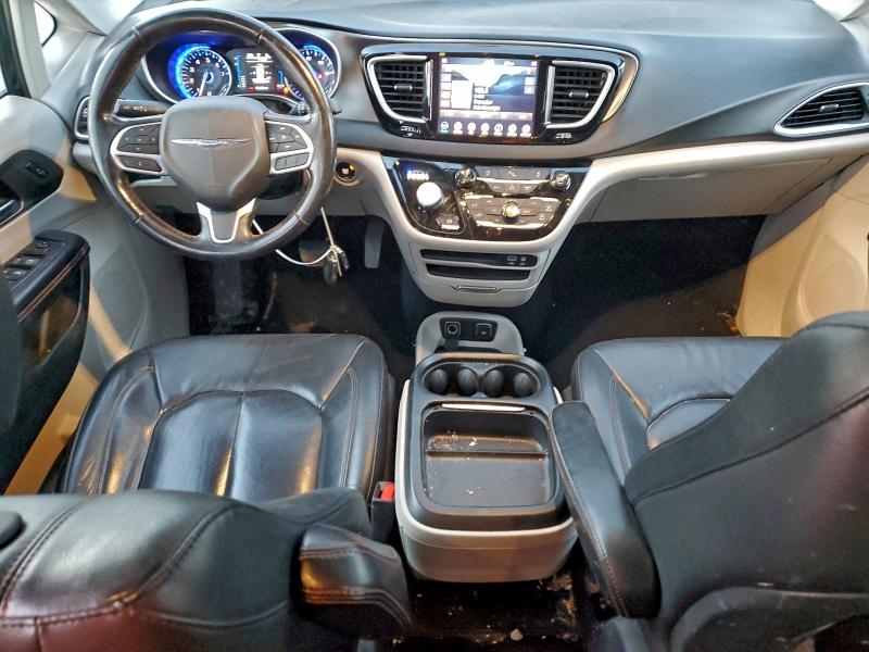 Photo 8 from auction – 2020 CHRYSLER PACIFICA T with VIN 2C4RC1BG9LR242696
