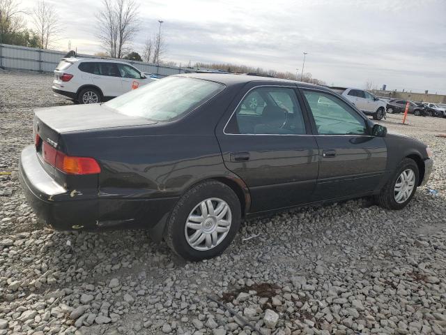 Photo 3 from auction – 2000 TOYOTA CAMRY CE with VIN 4T1BG22K6YU997424