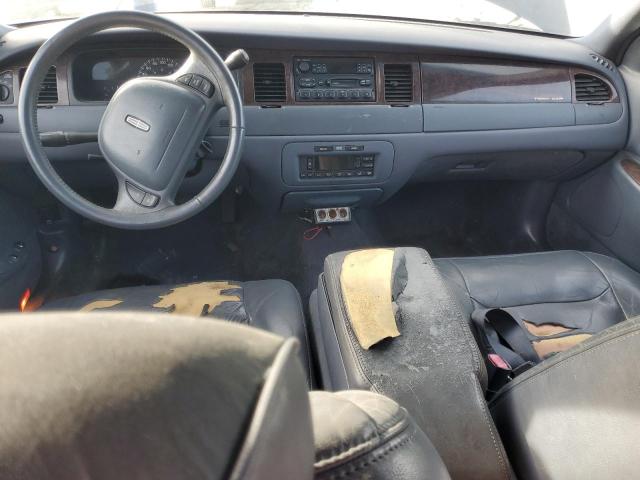 Photo 8 from auction – 2000 LINCOLN TOWN CAR E with VIN 1LNHM81W5YY901866