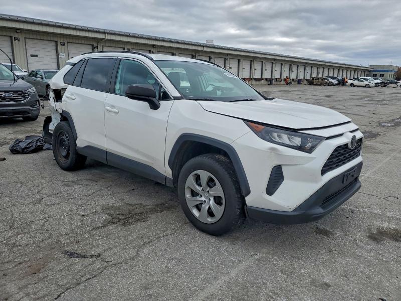 Photo 4 from auction – 2019 TOYOTA RAV4 LE with VIN 2T3F1RFV5KC025751