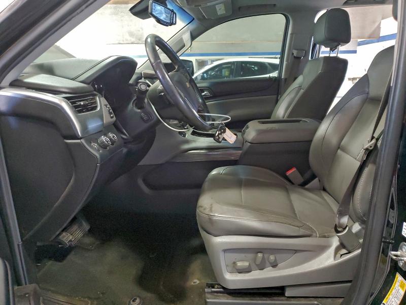 Photo 7 from auction – 2016 CHEVROLET SUBURBAN with VIN 1GNSKHKC7GR363739