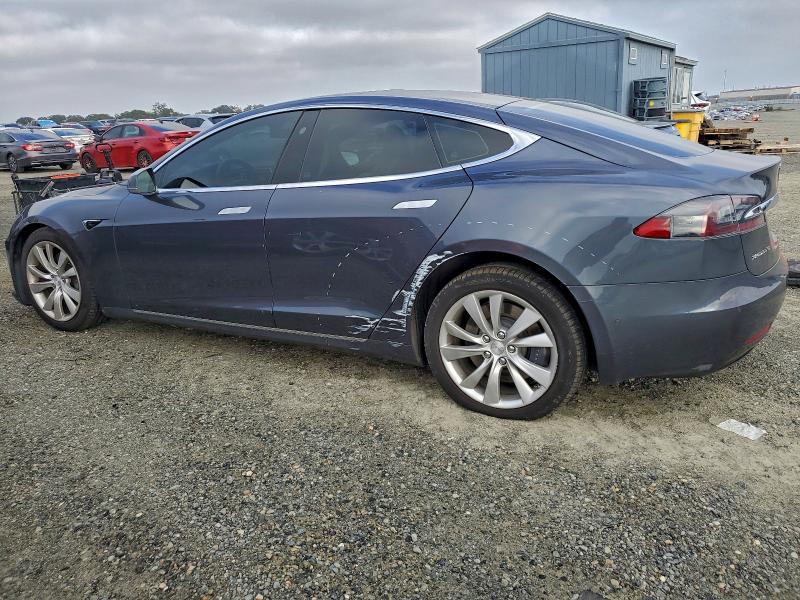 Photo 2 from auction – 2017 TESLA MODEL S with VIN 5YJSA1E2XHF201374