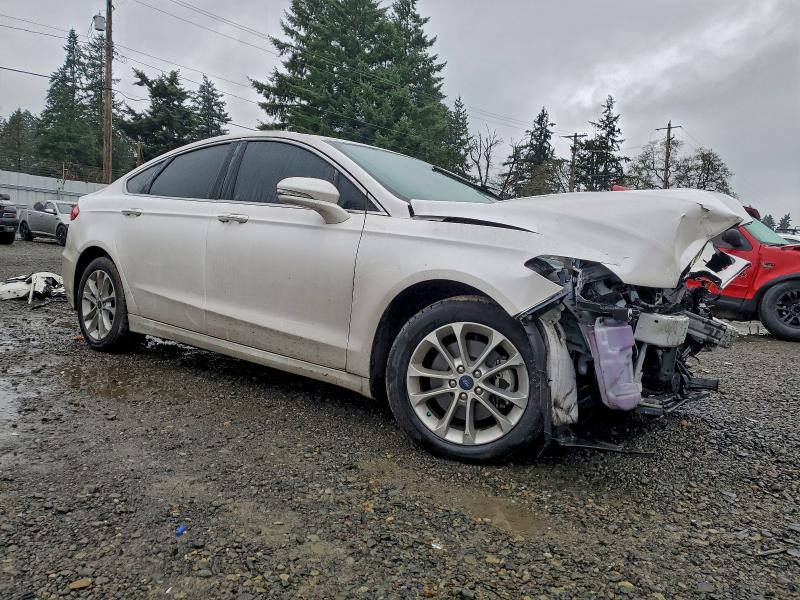 Photo 4 from auction – 2020 FORD FUSION TIT with VIN 3FA6P0SU6LR253128