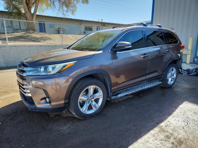 TOYOTA HIGHLANDER 2017 with VIN 5TDYZRFH6HS230399 - Photo from auction