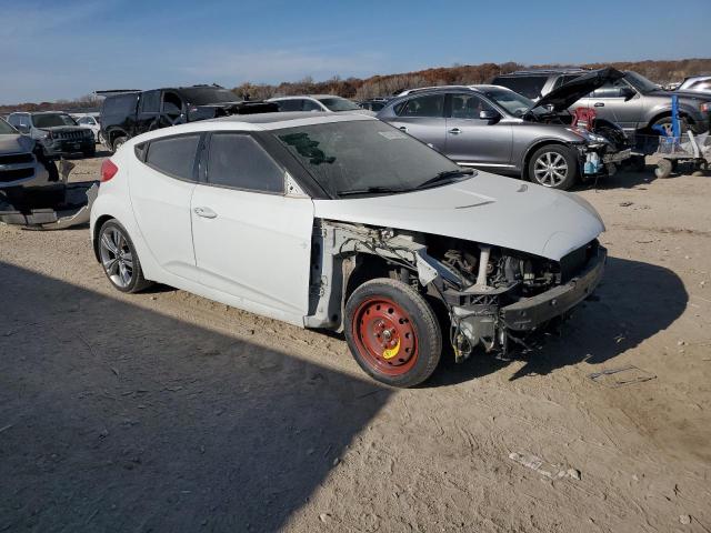Photo 4 from auction – 2013 HYUNDAI VELOSTER with VIN KMHTC6AD5DU180109