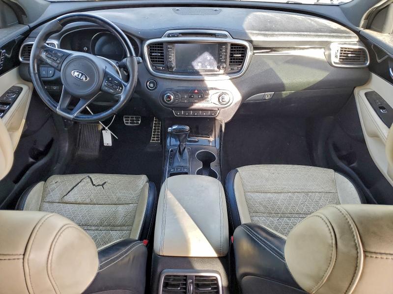 Photo 8 from auction – 2016 KIA SORENTO SX with VIN 5XYPKDA5XGG094466