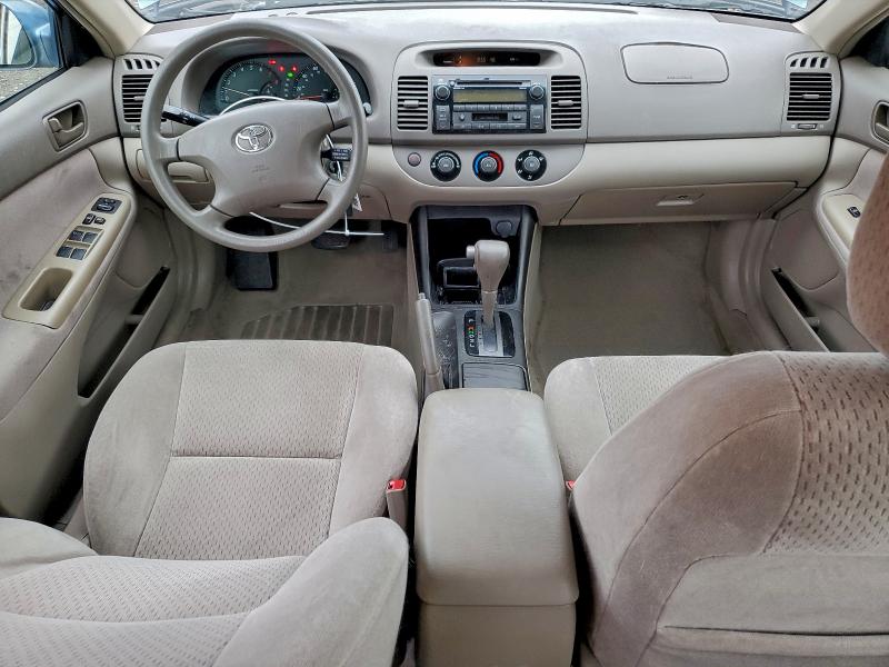 Photo 8 from auction – 2002 TOYOTA CAMRY LE with VIN 4T1BE32K62U622927