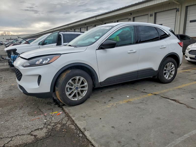 FORD ESCAPE SE 2022 with VIN 1FMCU9BZ6NUA62855 - Photo from auction