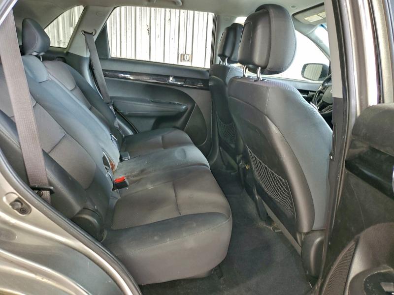 Photo 11 from auction – 2011 KIA SORENTO BA with VIN 5XYKT3A19BG051535
