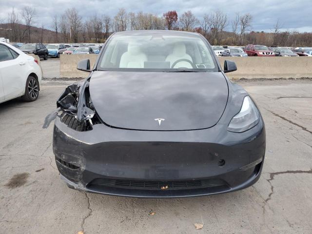 Photo 5 from auction – 2025 TESLA MODEL Y with VIN 7SAYGDEFXSA352283