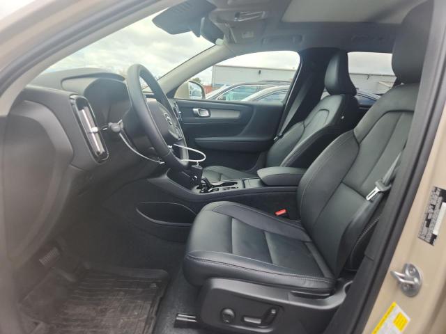 Photo 7 from auction – 2025 VOLVO XC40 CORE with VIN YV4L12UJ3S2600136