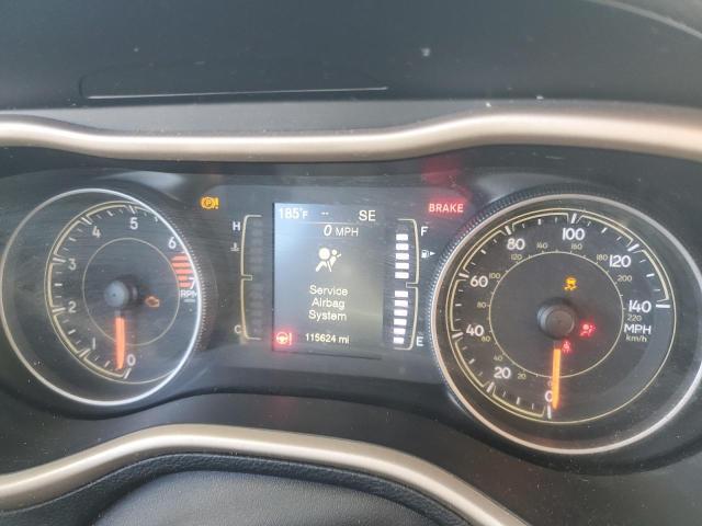Photo 9 from auction – 2018 JEEP CHEROKEE L with VIN 1C4PJLCB2JD605822