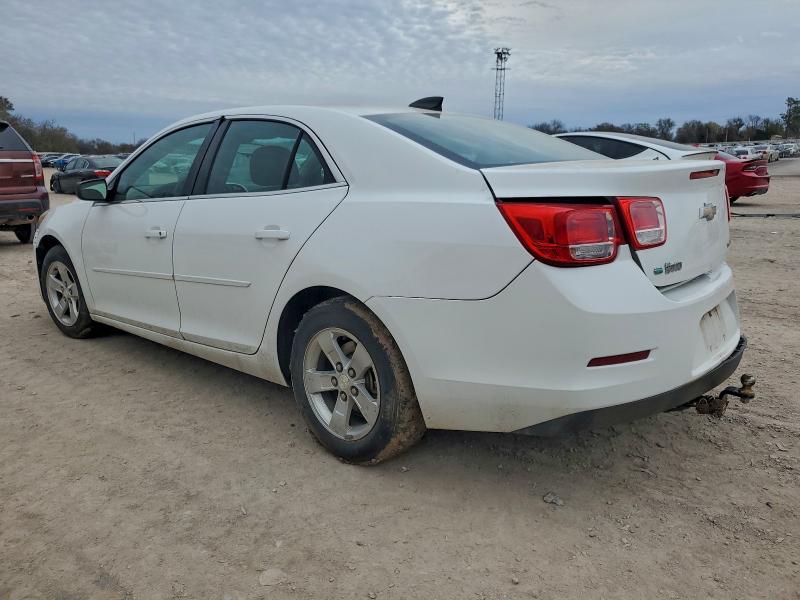 Photo 2 from auction – 2015 CHEVROLET MALIBU LS with VIN 1G11B5SLXFF201504
