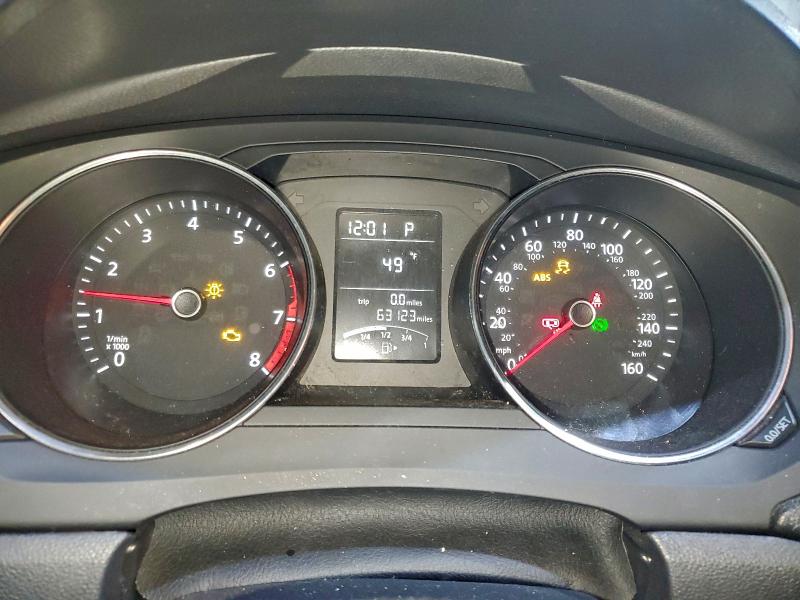 Photo 9 from auction – 2015 VOLKSWAGEN JETTA BASE with VIN 3VW2K7AJ0FM403403