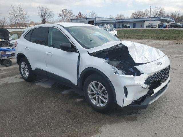 Photo 4 from auction – 2022 FORD ESCAPE SE with VIN 1FMCU9G69NUA21439