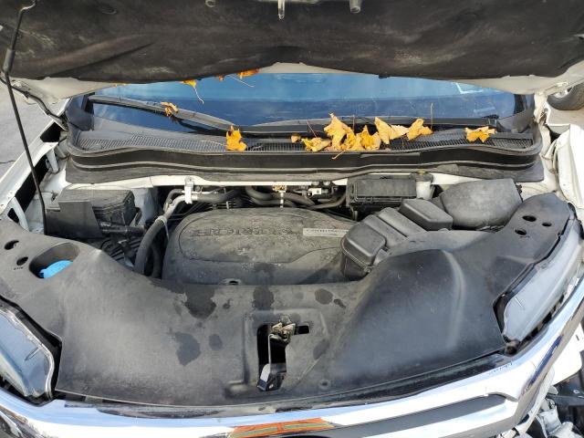 Photo 11 from auction – 2018 HONDA RIDGELINE with VIN 5FPYK3F73JB009790
