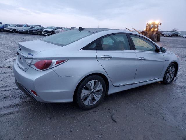 Photo 3 from auction – 2014 HYUNDAI SONATA with VIN KMHEC4A40EA107780