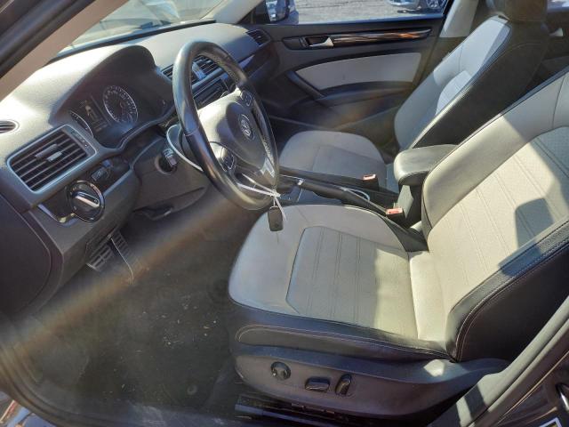 Photo 7 from auction – 2014 VOLKSWAGEN PASSAT SE with VIN 1VWBT7A34EC074610