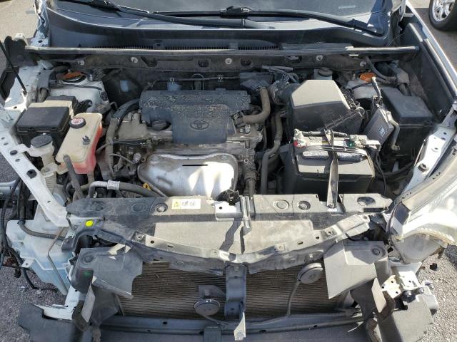 Photo 11 from auction – 2017 TOYOTA RAV4 XLE with VIN JTMWFREV4HJ102506