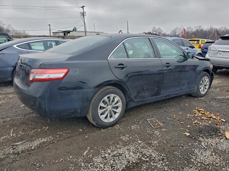 Photo 3 from auction – 2011 TOYOTA CAMRY BASE with VIN 4T1BF3EK3BU165275