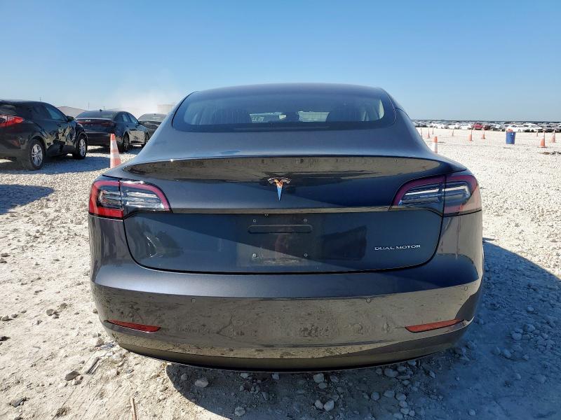 Photo 6 from auction – 2018 TESLA MODEL 3 with VIN 5YJ3E1EBXJF129042