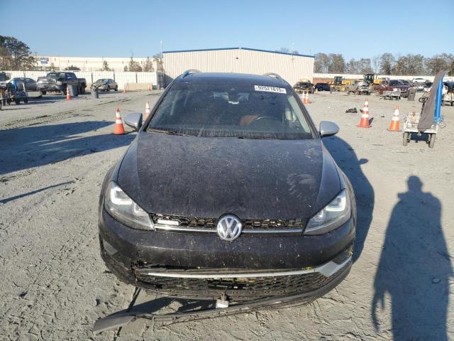 Photo 5 from auction – 2017 VOLKSWAGEN GOLF ALLTR with VIN 3VWH17AUXHM526071